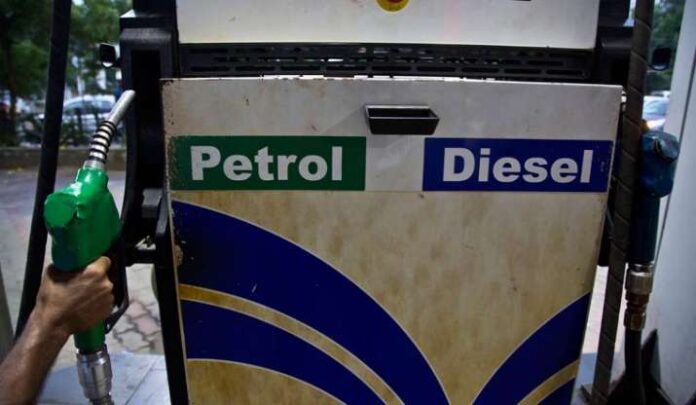 Fuel Price hike: Petrol up 35p/ltr for 2nd straight day in