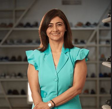 Meenakshi Kalsi Metro Shoes