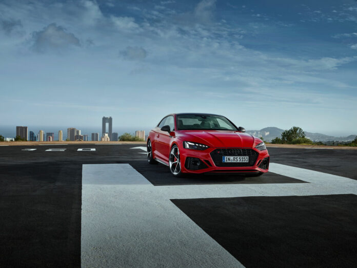 Heightened emotions: The new competition packages for the Audi RS 4 Avant and Audi RS 5