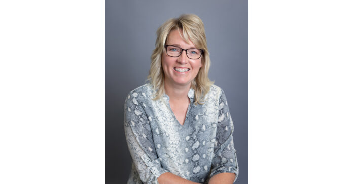 Digi-Key Electronics' Stacy Hartmann Receives 2022 Women in Supply Chain Award