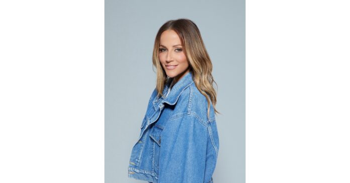 KAY ADAMS TO MAKE HER DEBUT ON FANDUEL TV WITH "UP AND ADAMS" ON SEPTEMBER 6
