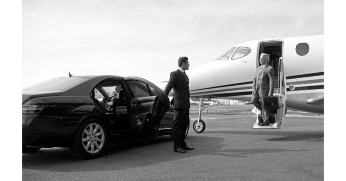 DAISY LIMO'S BLACK CAR SERVICE AT TETERBORO AIRPORT