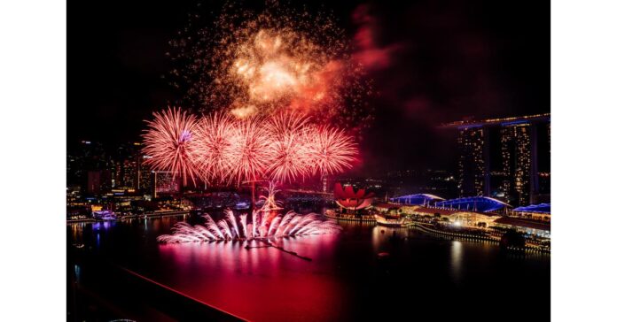 Fireworks to Return to Marina Bay to Usher in the New Year, First Time Since the Pandemic