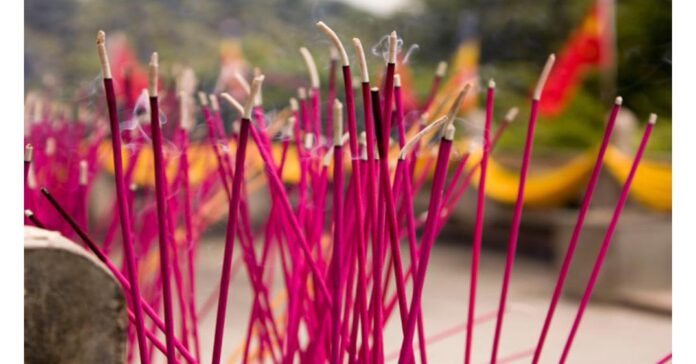 India Incense Sticks (Agarbatti & Dhoop) Market Driven by Development of Low-Smoke Variants