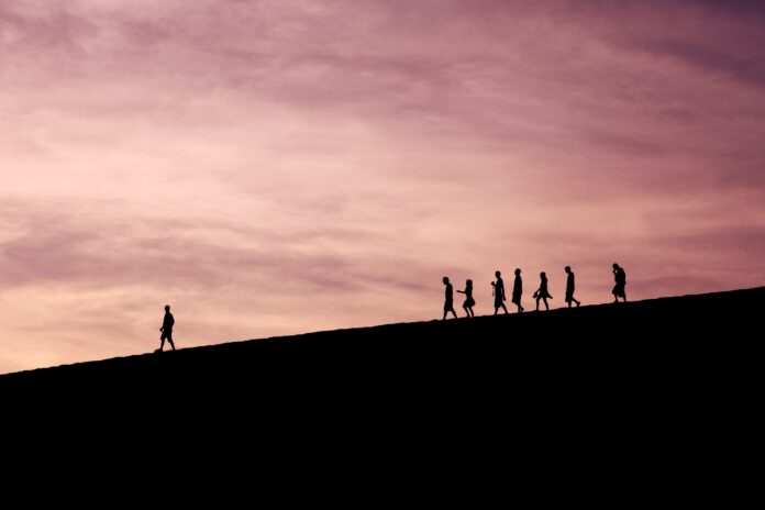 how to become a good leader