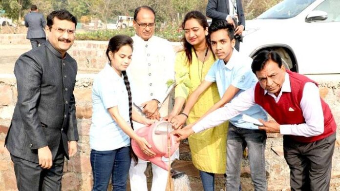 1674471372_Department-Of-Public-RelationsMP.jpg Department Of Public Relations,M.P.