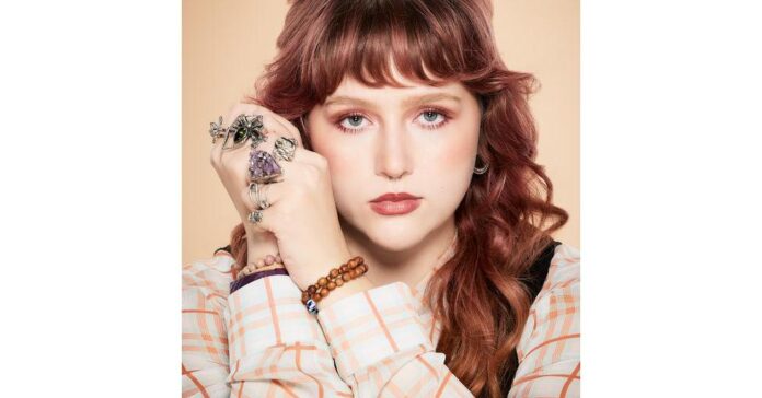 RISING STAR KARIN ANN RELEASES NEW SINGLE 'for a moment'