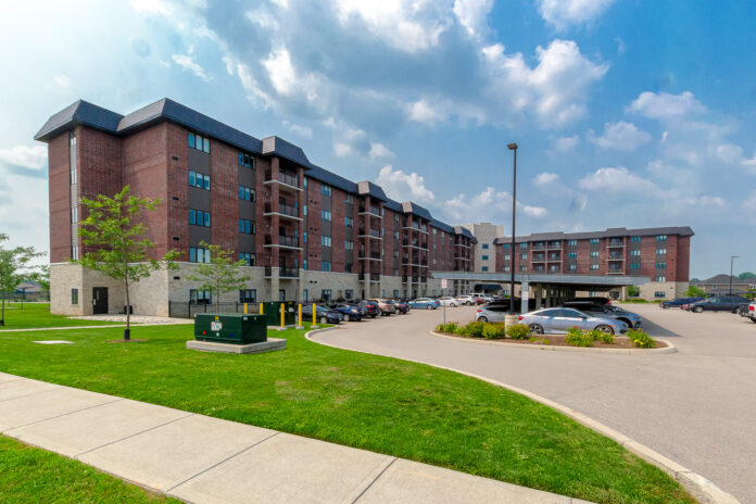 325 Lakeview Drive, Woodstock, ON - owned by Skyline Apartment REIT