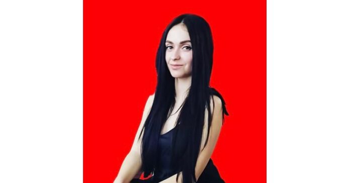 Ashley Paretto's Master's Degree from Full Sail University Leads to Major Success at Hype Snagger