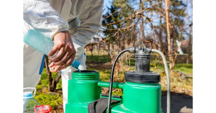 Biofungicide Market worth US$ 2,492 million 2023 with a CAGR of 15.80%