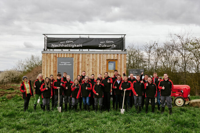 AzuBioTop project: New Audi recruits committed to environmental protection in the region