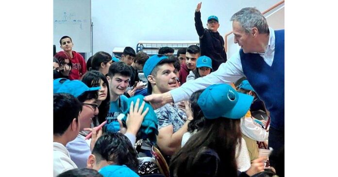 The Say No to Drugs Team Helps Greek Kids Survive Despite Today's Drug Trends