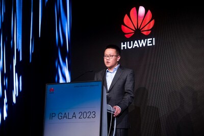 Continuous Innovation in IP Domain, Boost Carrier's New Growth Zuo Meng, Vice President of Huawei's Data Communications Product Line