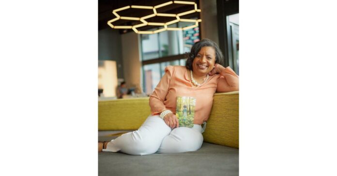 Crystal Mance, Releases Her New Book, "R.E.S.E.T. Releasing Every Situation Encourages Transformation"