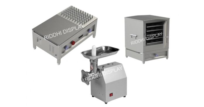 Riddhi Display Explains the benefits of Investing in High-Quality Hotel Kitchen Equipment