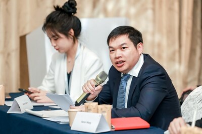 Aaron Wang, Vice President of Huawei's Asia Pacific Enterprise Business Group (PRNewsfoto/Huawei)