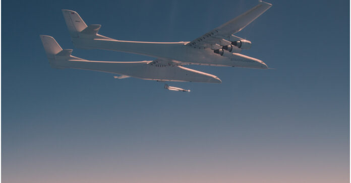 Stratolaunch Successfully Completes Separation Test of Talon-A Vehicle