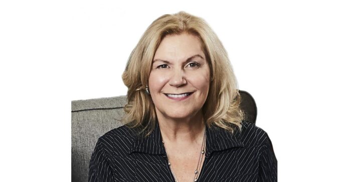 liz-chatelain.jpeg It’s Show Time Again and The Jewelry Business is Coming Out to Play- Industry trade shows are alive and well in 2023