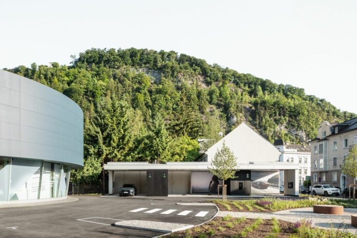 Audi redefines quick charging: first Audi charging hub in Austria opened in Salzburg