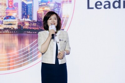 Huawei Cloud: Leading Cloud Native to Advance Global Smart Finance Jacqueline Shi, President of Huawei Cloud Global Marketing and Sales Service