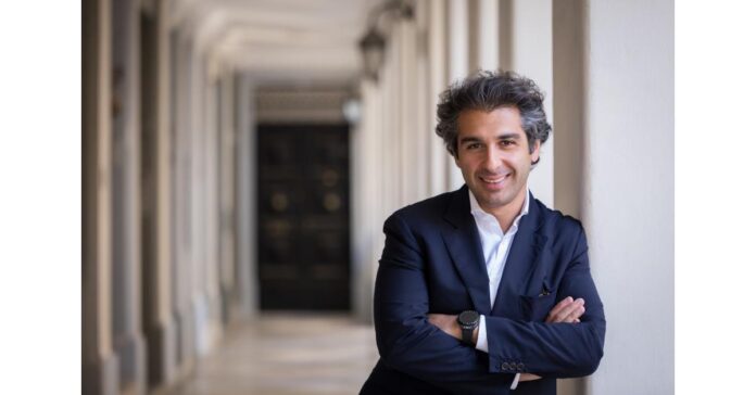 Sergey Smbatyan Leads the Armenian State Symphony Orchestra in a Celebration of Sergei Rachmaninoff