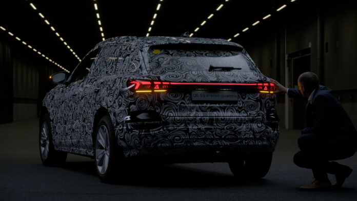 Intelligent and vibrant lighting: the Audi Q6 e-tron prototype with Intelligent and vibrant lighting: the Audi Q6 e-tron prototype with second-generation digital OLED technology