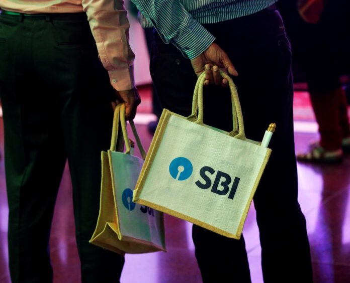 SBI-beats-Reliance-to-become-Indias-most-profitable-company.jpg