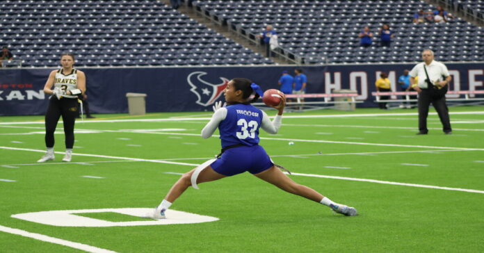 Victory for the Tec Campus Santa Fe Flag Football team in the first edition of the Mexican College Football Showcase