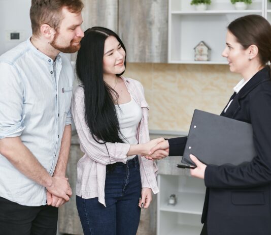 Insurance Policy 101: Understanding the Basics and Types Insurance Policy 101: Understanding the Basics and Types