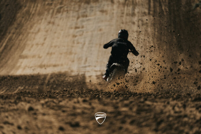 A new, historic chapter opens for Ducati: the red from Borgo Panigale enters motocross