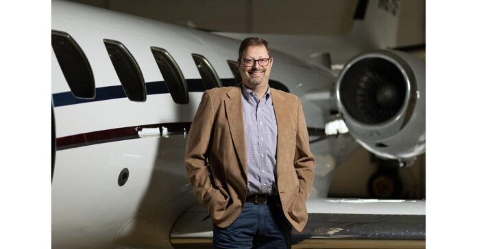 Dave Coleman Provides Business Aviation Overview at the Event