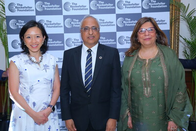 The Rockefeller Foundation and The Asian Institute of Technology Partner Left to right: Ms. Elizabeth Yee, Executive Vice President, Programs, The Rockefeller Foundation; Prof. Shobhakar Dhakal, Professor and Vice President for Academic Affairs, Asian Institute of Technology, Thailand and Ms. Deepali Khanna, Vice President, Asia Regional Office, The Rockefeller Foundation.