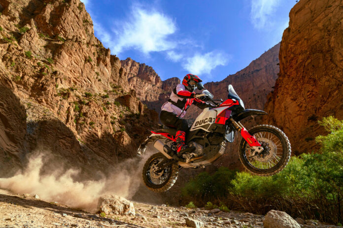 Ducati stabilizes its position in the main markets thanks to a range of sophisticated, highly technological and uniquely designed products