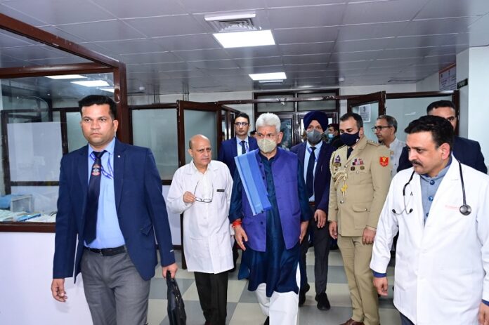 LG Visits Survivors Of Deadly Doda Accident
