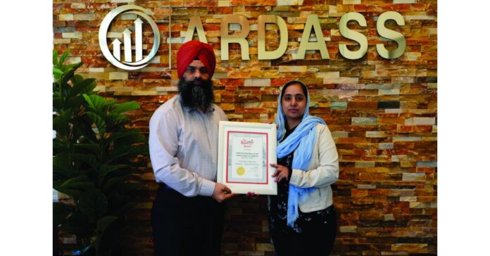 Award-Winning Author Dr. Satpreet Singh Recognized for Outstanding Contribution to Business Literature