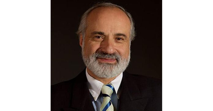 Dr. Julian Ungar-Sargon Scholarship Now Open for Applications