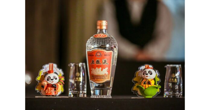 Chinese-baijiu-brand-enlivens-foreign-Spring-Festival-celebrations-as-symbol.jpg Chinese baijiu brand enlivens foreign Spring Festival celebrations as symbol of "harmonious happiness"
