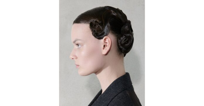 PRADA FALL/WINTER 2024 WOMENSWEAR SHOW