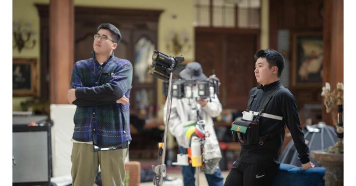 REVERSE CLOCK ENTERTAINMENT is a unique film studio created by innovative filmmakers pioneering on the vertical content