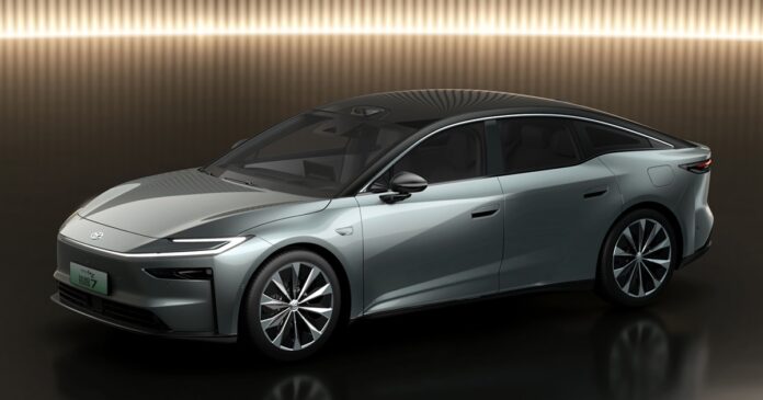 Premiere of New bZ7 and Lexus ES at Auto Shanghai | Corporate | Global Newsroom