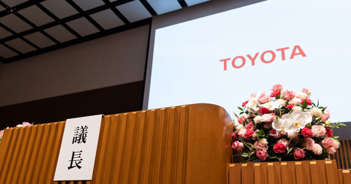 Car Guy Meets Truck Guy, Sparking a Major Private-Sector Reshuffle
