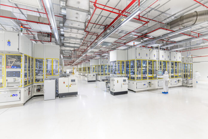 pm-start-of-european-battery-cell-production-powerco-commissions-salzgitter-gigafactory